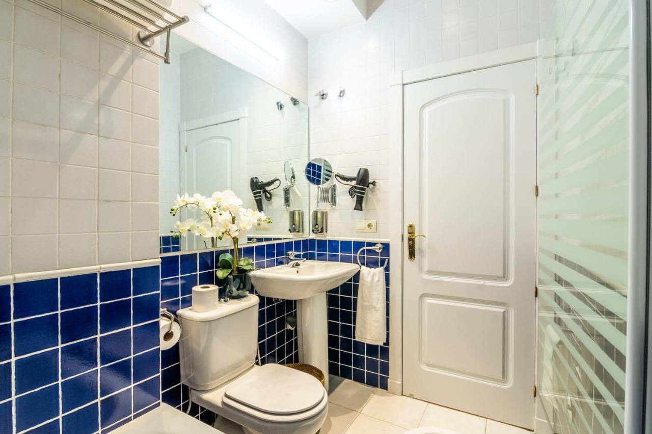 Tuguest Isabel La Catolica Apartment グラナダ エクステリア 写真